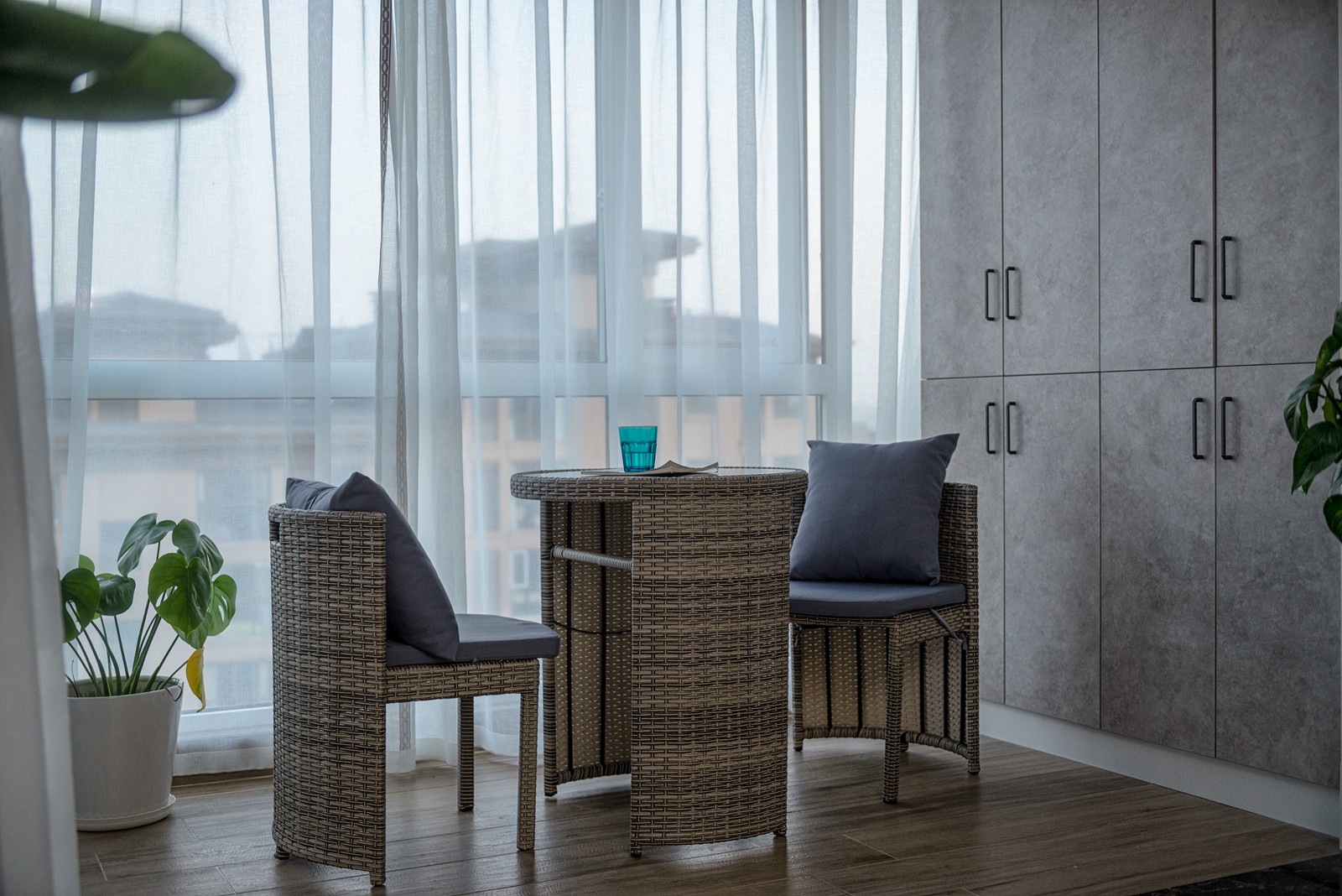 裝修公司現(xiàn)代簡(jiǎn)約風(fēng)格室內(nèi)裝修效果圖-陽(yáng)臺(tái) 裝修公司現(xiàn)代簡(jiǎn)約風(fēng)格室內(nèi)裝修效果圖-陽(yáng)臺(tái)