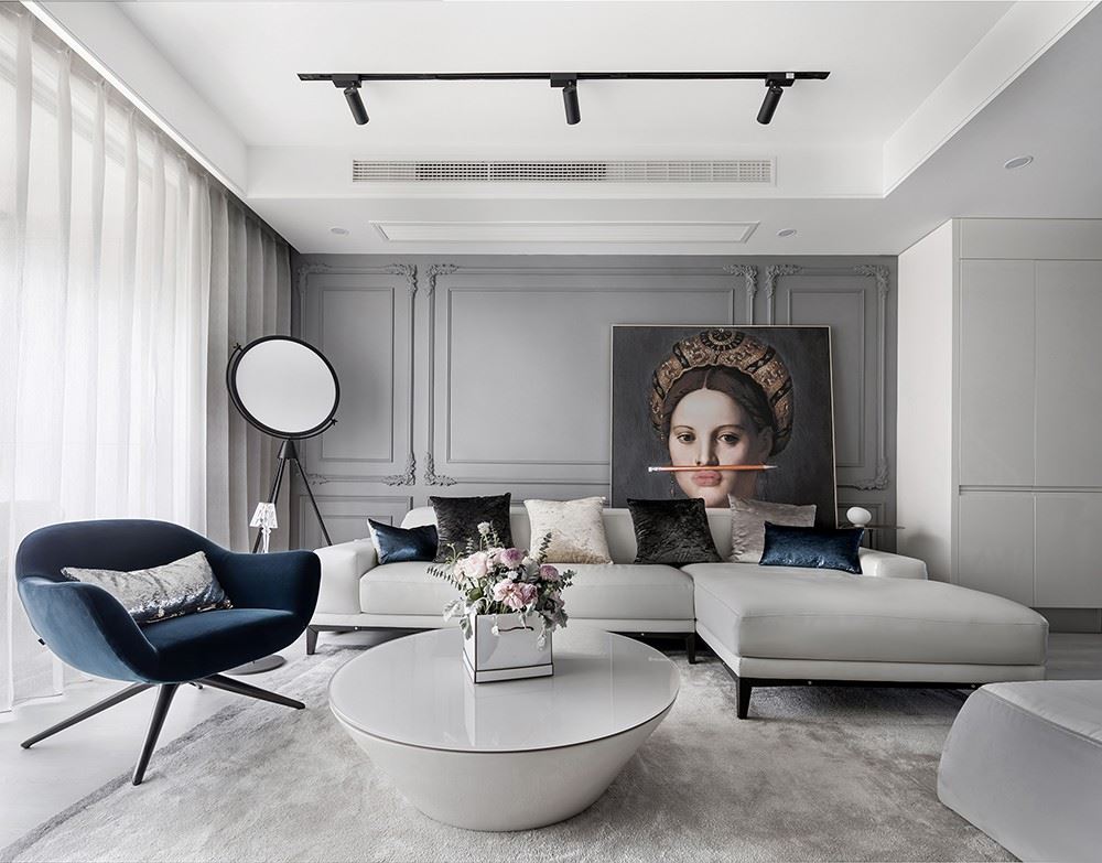 廣州市龍光峰景華庭輕奢風格三居室裝修案例