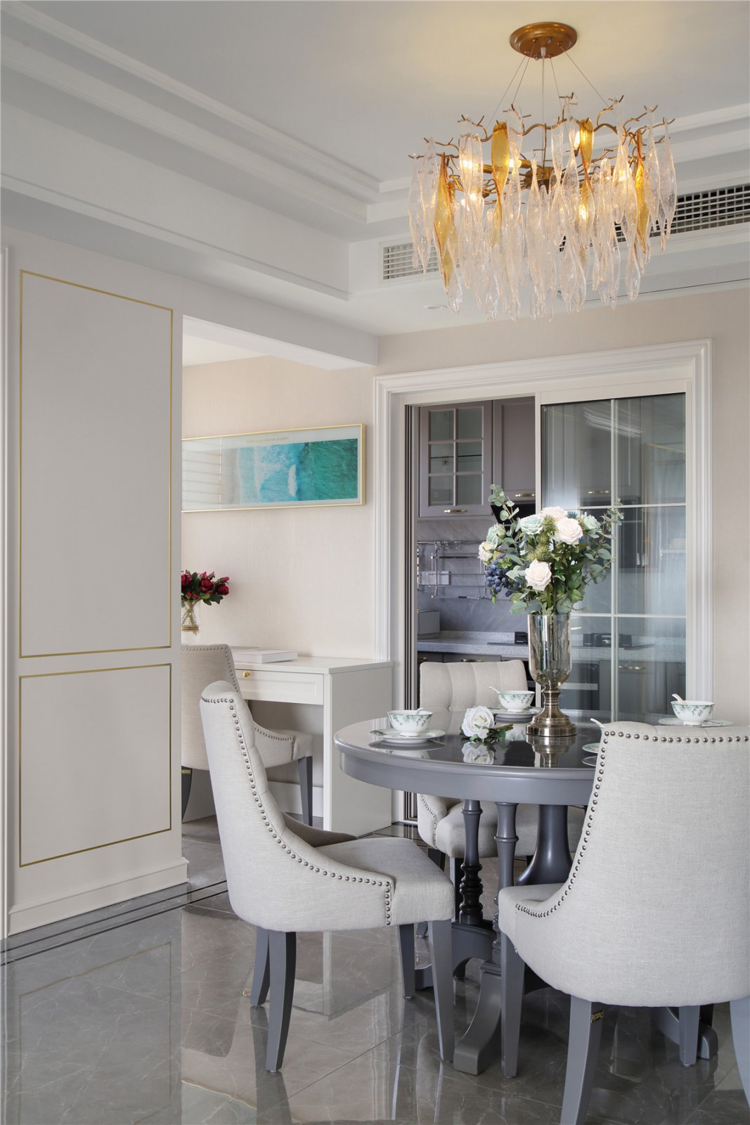 美式輕奢風(fēng)格家裝設(shè)計室內(nèi)裝修效果圖-餐廳 美式輕奢風(fēng)格家裝設(shè)計室內(nèi)裝修效果圖-餐廳