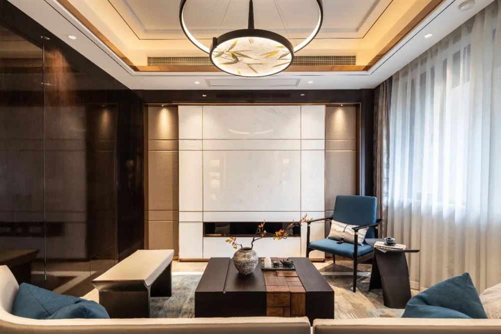 惠州市園洲花園新中式風(fēng)格三居室裝修案例