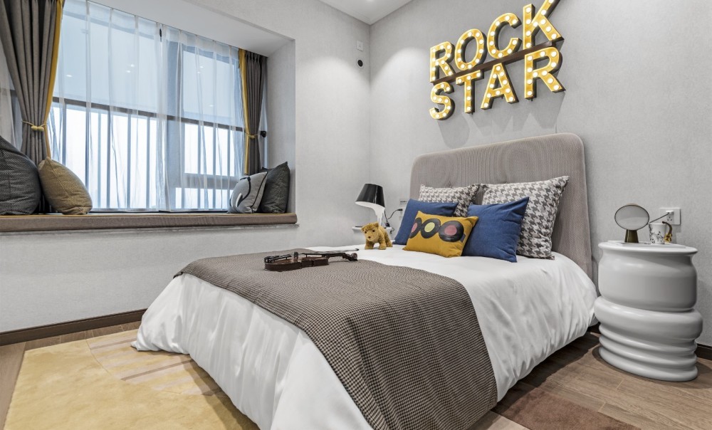 現(xiàn)代簡約風格室內(nèi)設計家裝案例-次臥 現(xiàn)代簡約風格室內(nèi)設計家裝案例-次臥