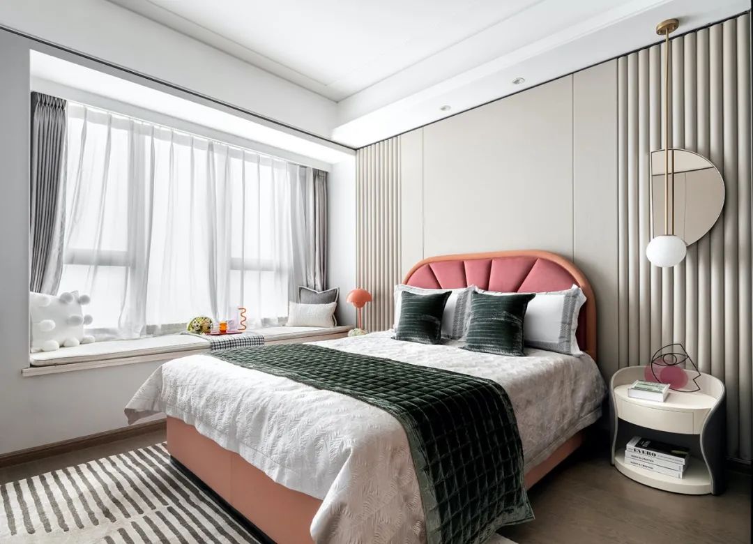 現(xiàn)代摩登風格室內(nèi)設計家裝案例-臥室 現(xiàn)代摩登風格室內(nèi)設計家裝案例-臥室