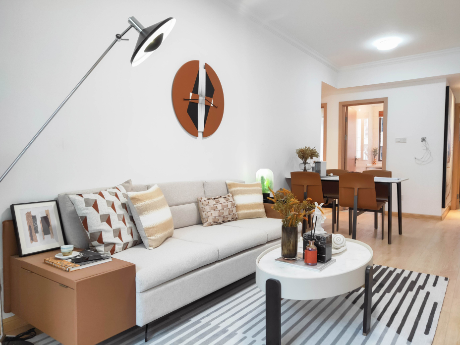 現(xiàn)代簡約風格室內家裝案例效果圖-客廳 現(xiàn)代簡約風格室內家裝案例效果圖-客廳