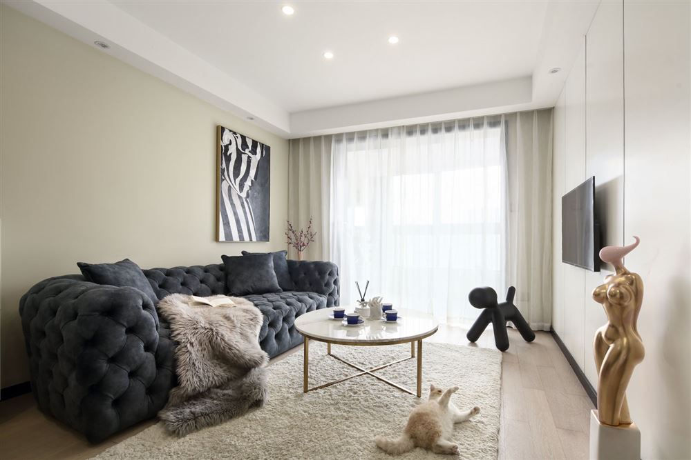 曲靖市錦林花園現(xiàn)代簡約風格三居室裝修案例