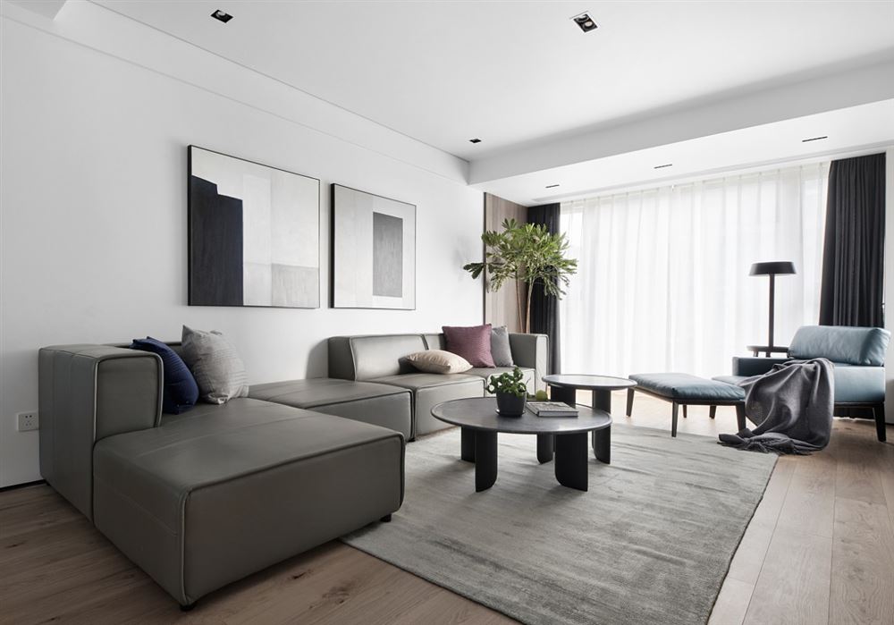 江門市東堯路住宅樓現(xiàn)代簡約風(fēng)格三居室裝修案例