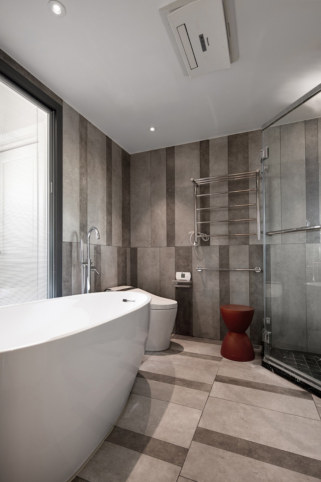 裝修公司現(xiàn)代極簡(jiǎn)風(fēng)格室內(nèi)裝修效果圖-衛(wèi)生間 裝修公司現(xiàn)代極簡(jiǎn)風(fēng)格室內(nèi)裝修效果圖-衛(wèi)生間