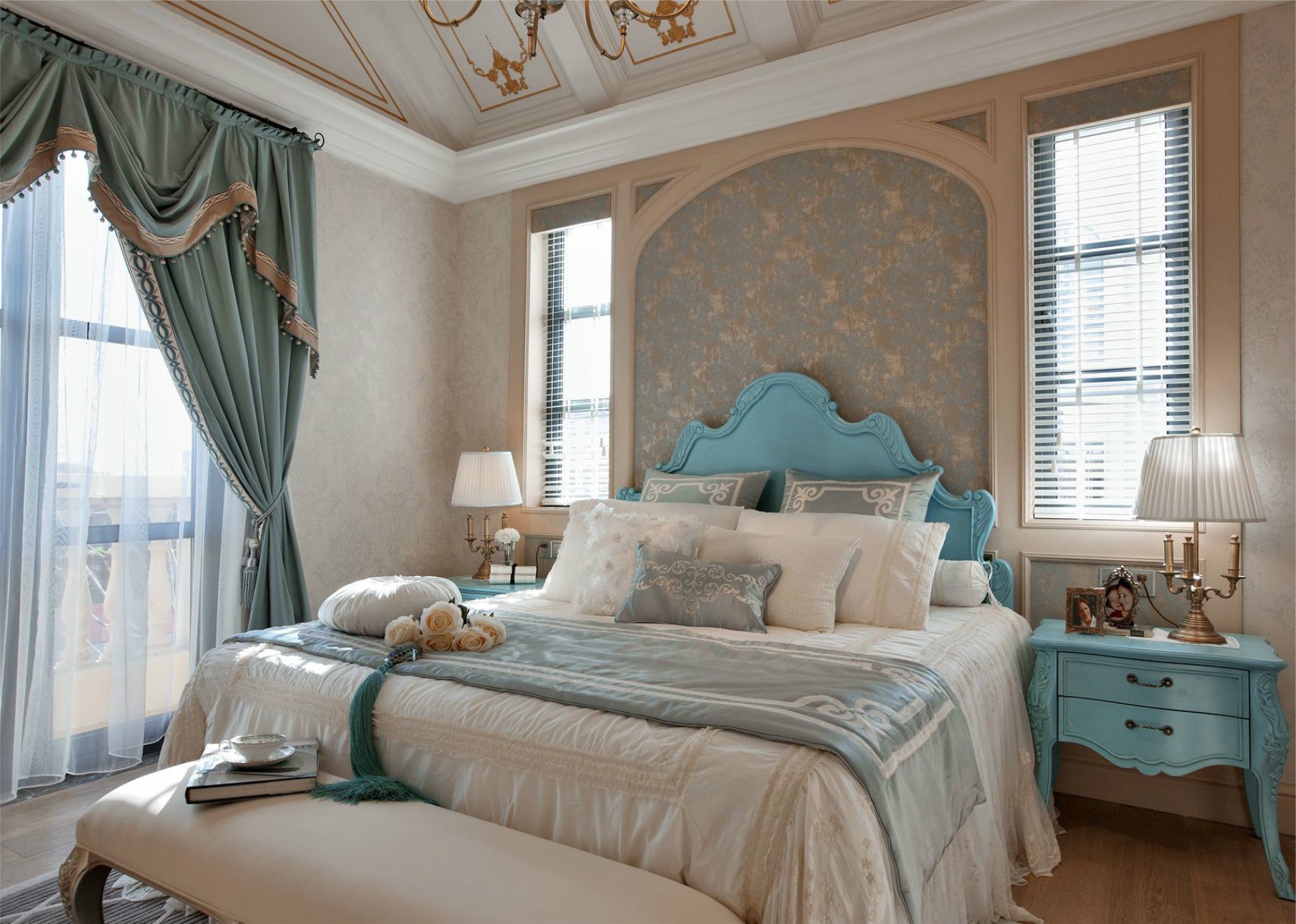 佛山市招商依云國際歐式風(fēng)格別墅裝修案例