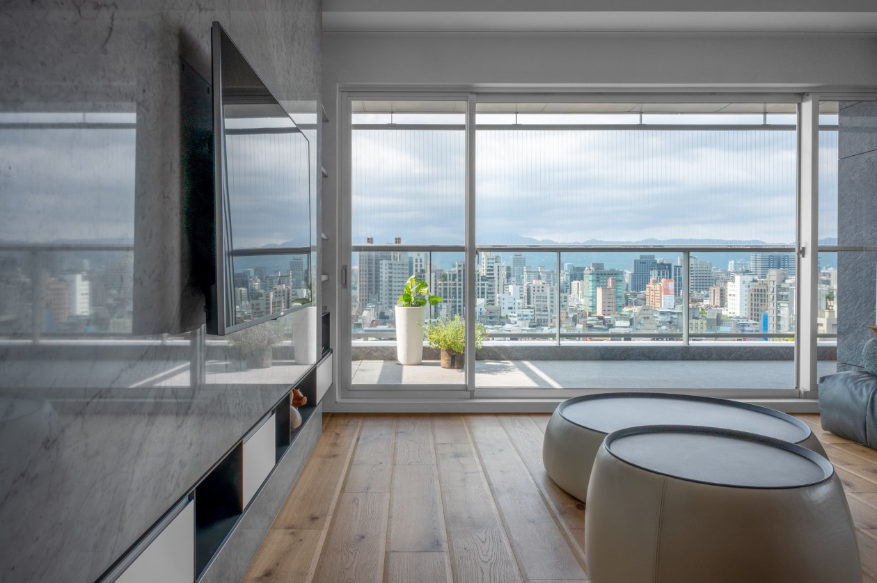 高級(jí)黑白灰現(xiàn)代簡(jiǎn)約風(fēng)格室內(nèi)裝修設(shè)計(jì)-客廳落地窗 高級(jí)黑白灰現(xiàn)代簡(jiǎn)約風(fēng)格室內(nèi)裝修設(shè)計(jì)-客廳落地窗