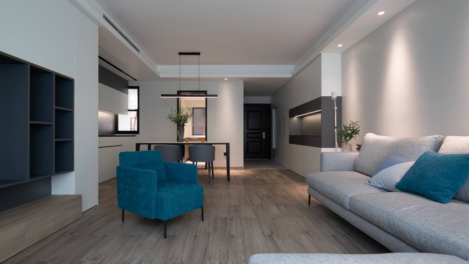 現(xiàn)代簡(jiǎn)歐風(fēng)格家裝設(shè)計(jì)室內(nèi)裝修效果圖-玄關(guān) 現(xiàn)代簡(jiǎn)歐風(fēng)格家裝設(shè)計(jì)室內(nèi)裝修效果圖-玄關(guān)