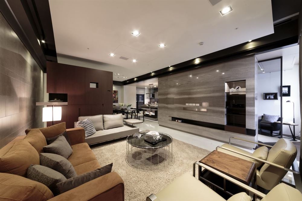 廣州市匯僑新城北區(qū)輕奢風(fēng)格四居室裝修案例