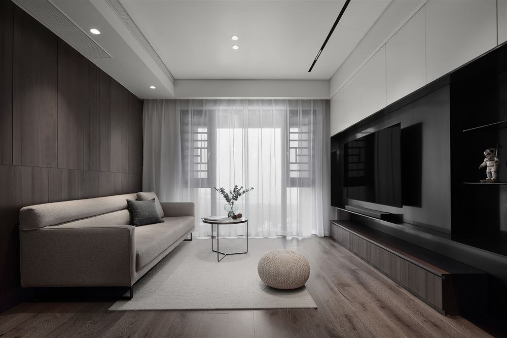 佛山市招商樾園輕奢風(fēng)格三居室裝修案例