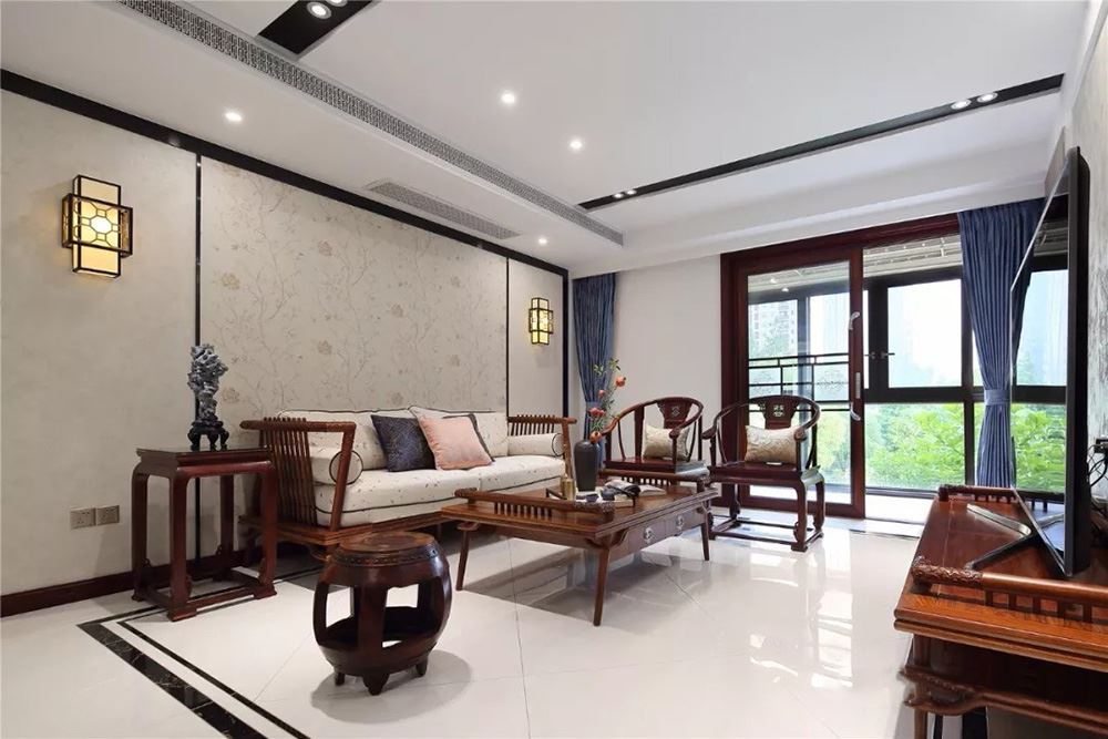 佛山市鵬瑞皓玥灣新中式風(fēng)格別墅裝修案例