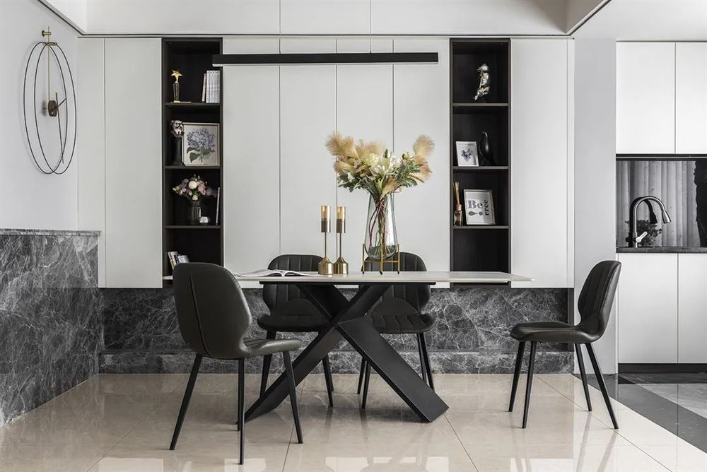 廣州市保利花城現(xiàn)代簡約風格三居室裝修案例