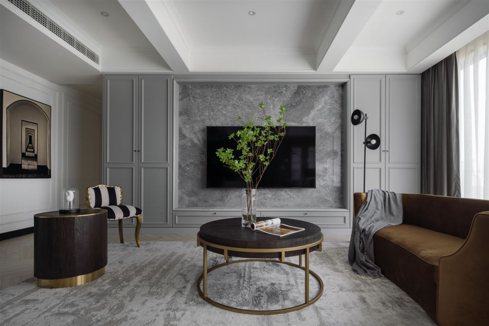 佛山市金茂綠島湖美式風(fēng)格三居室裝修案例