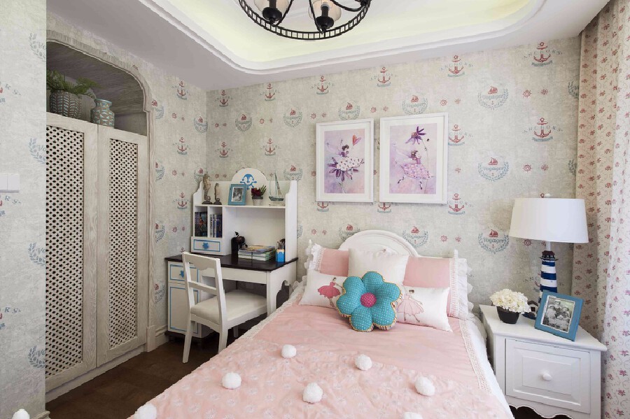 金碧御水山莊別墅335平米地中海風(fēng)格裝修案例-公主房 金碧御水山莊別墅335平米地中海風(fēng)格裝修案例-公主房