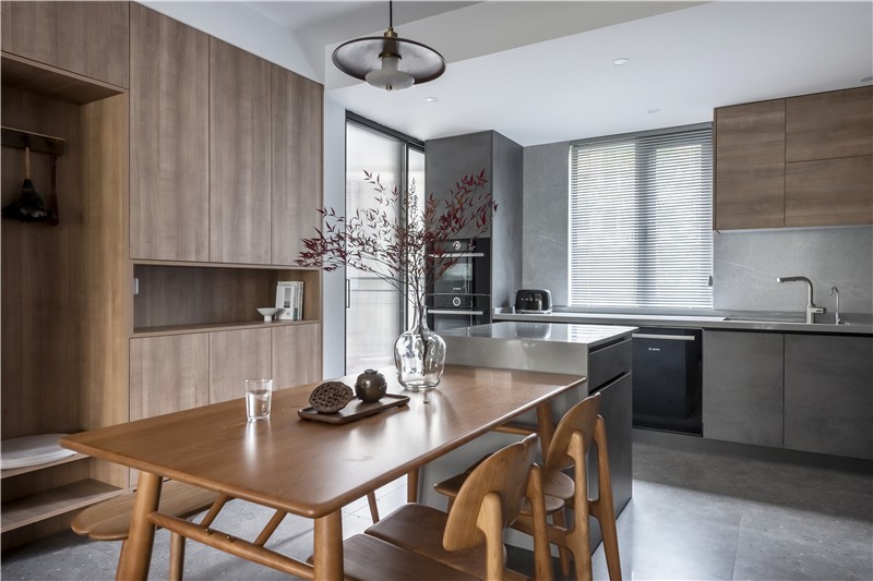 佛山裝修公司現(xiàn)代原木風格室內(nèi)裝修效果圖-餐廳 佛山裝修公司現(xiàn)代原木風格室內(nèi)裝修效果圖-餐廳