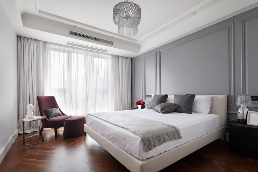 高雅簡(jiǎn)歐風(fēng)格室內(nèi)家裝案例效果圖-臥室 高雅簡(jiǎn)歐風(fēng)格室內(nèi)家裝案例效果圖-臥室