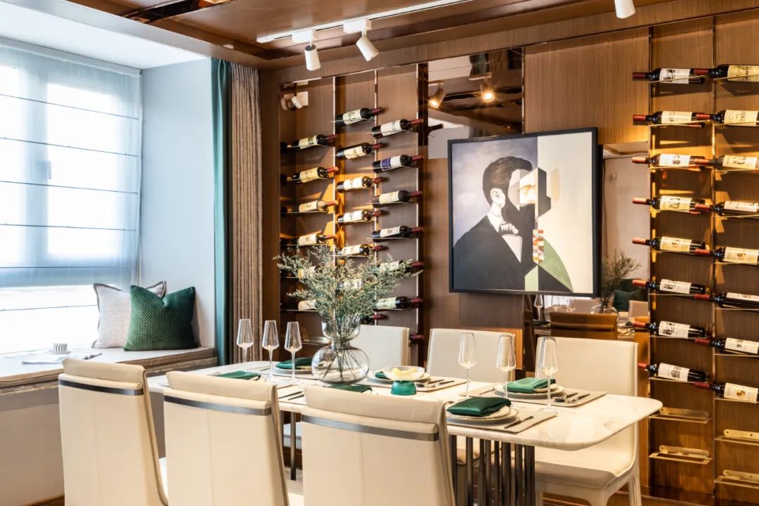 裝修案例歐式奢華風格室內(nèi)裝修效果圖-餐廳 裝修案例歐式奢華風格室內(nèi)裝修效果圖-餐廳