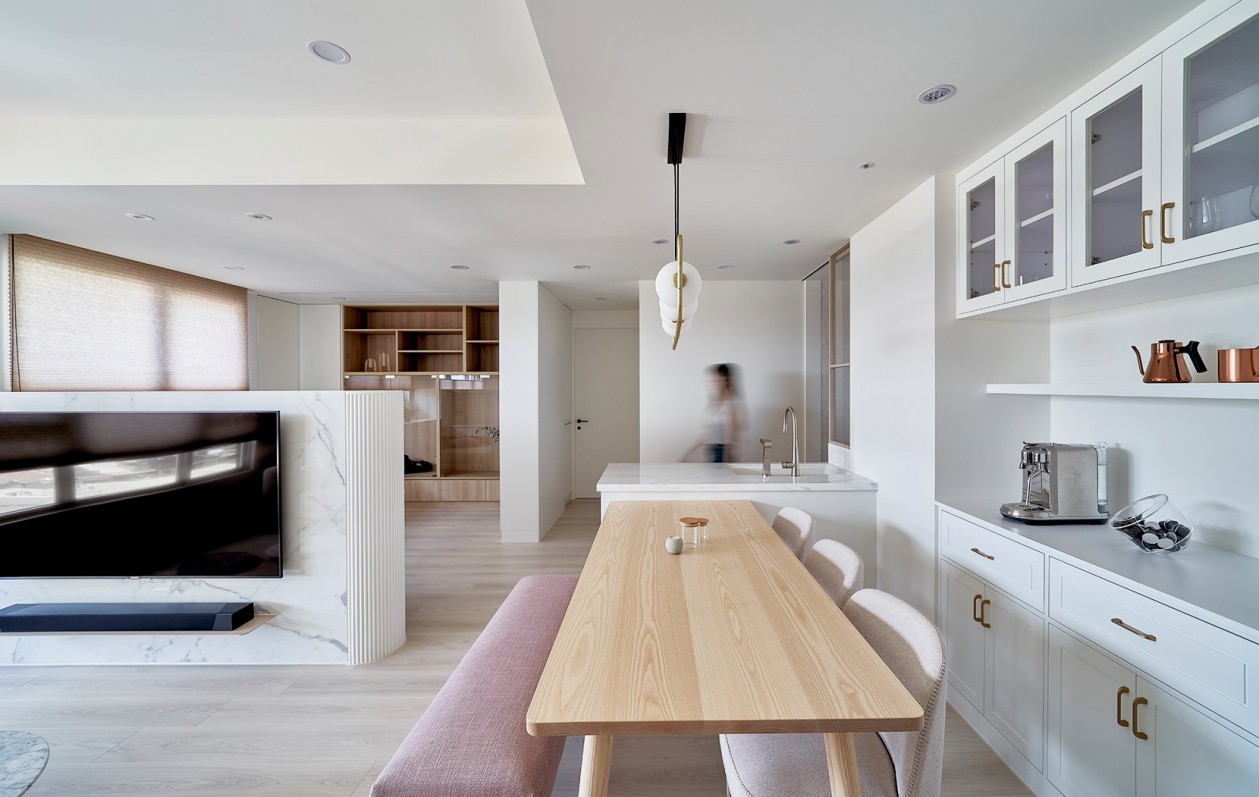 現(xiàn)代簡約風(fēng)格室內(nèi)設(shè)計家裝案例-餐廳 現(xiàn)代簡約風(fēng)格室內(nèi)設(shè)計家裝案例-餐廳