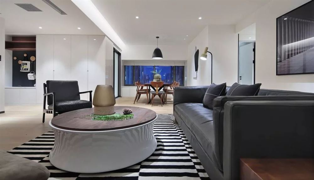 佛山市金地·招商臻玥府北歐風(fēng)格三居室裝修案例