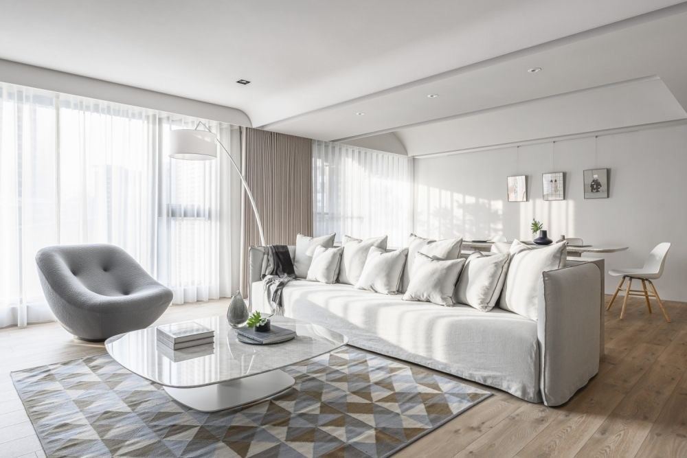 江門市碧桂園濱江壹號現(xiàn)代簡約風格三居室裝修案例