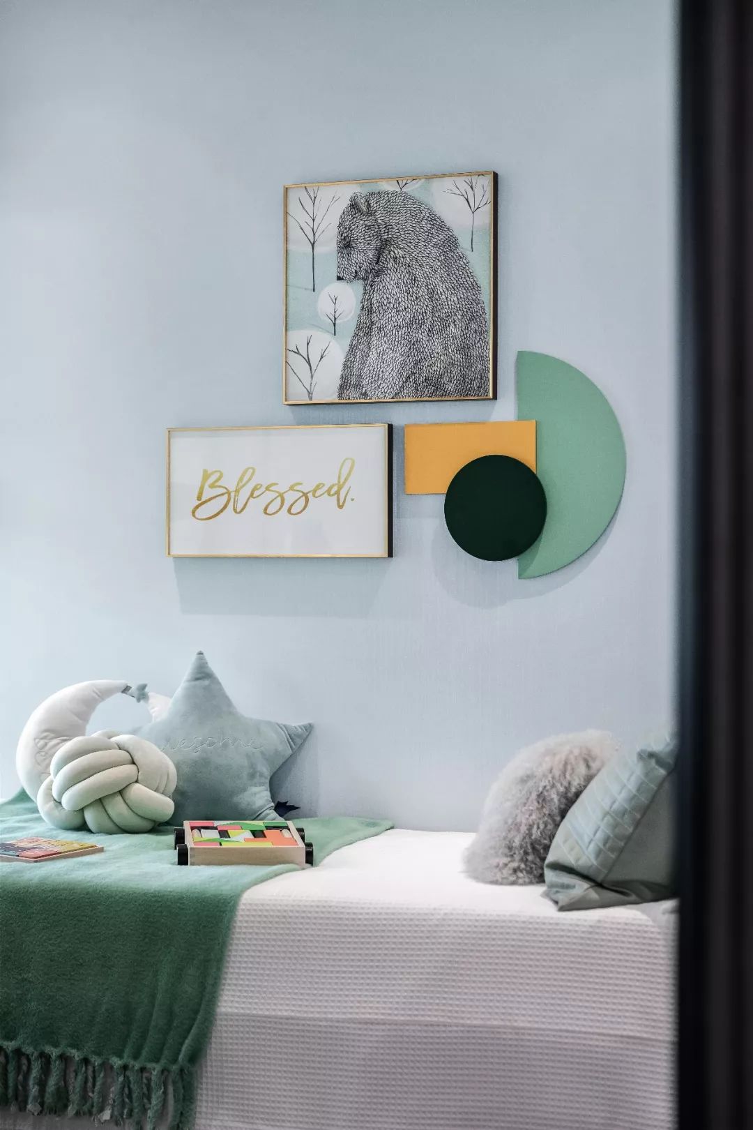 現(xiàn)代輕奢風(fēng)格室內(nèi)設(shè)計(jì)家裝案例-兒童房 現(xiàn)代輕奢風(fēng)格室內(nèi)設(shè)計(jì)家裝案例-兒童房