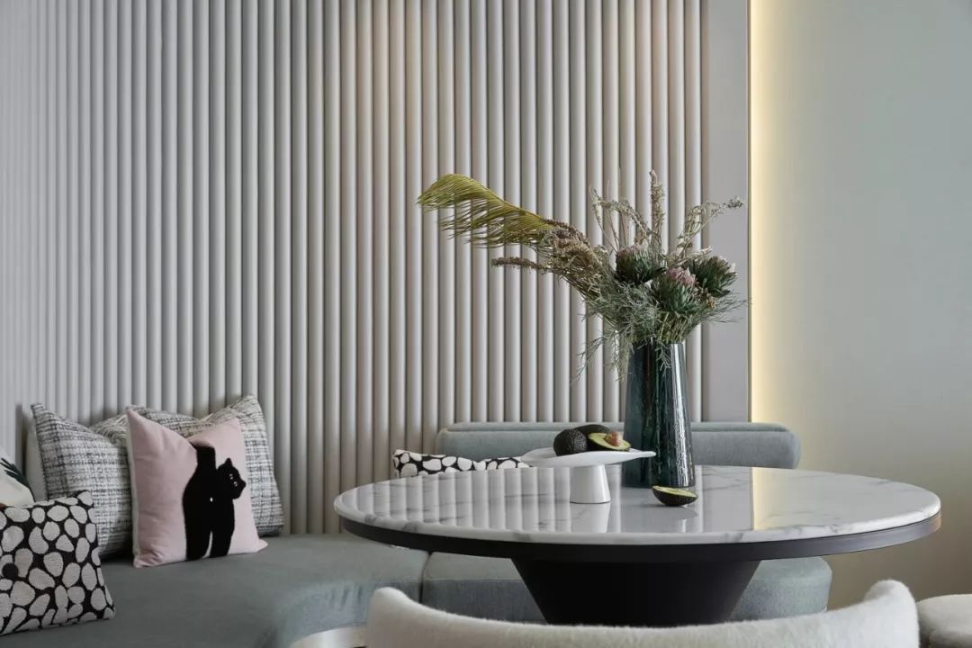 裝修案例莫蘭迪輕奢風(fēng)格室內(nèi)裝修效果圖-客廳沙發(fā) 裝修案例莫蘭迪輕奢風(fēng)格室內(nèi)裝修效果圖-客廳沙發(fā)