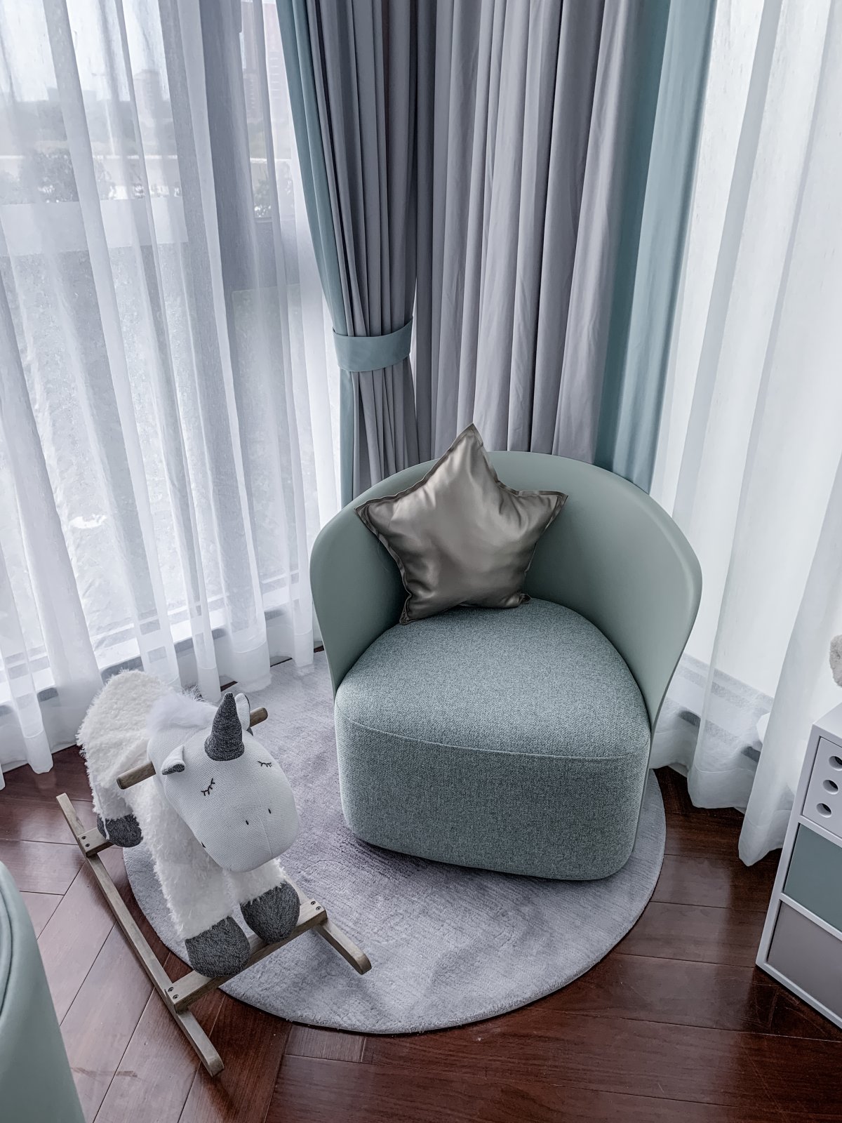 簡歐輕奢風(fēng)格室內(nèi)設(shè)計(jì)家裝案例 簡歐輕奢風(fēng)格室內(nèi)設(shè)計(jì)家裝案例