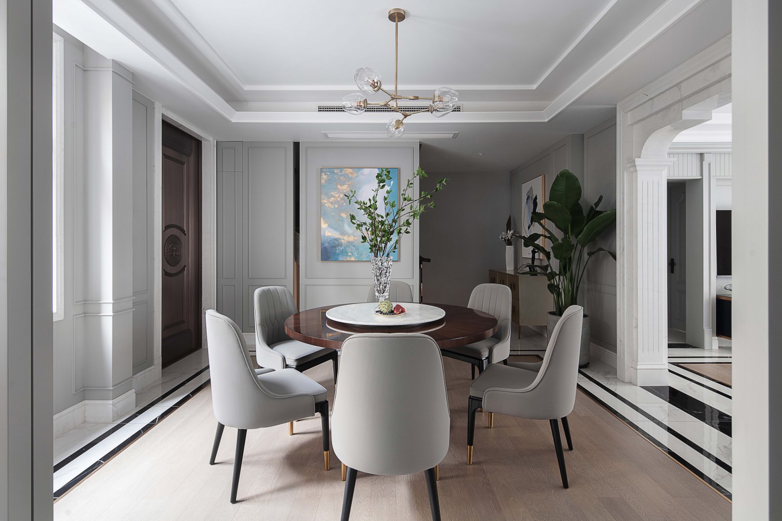 裝修案例現(xiàn)代輕奢風格室內裝修效果圖-餐廳 裝修案例現(xiàn)代輕奢風格室內裝修效果圖-餐廳