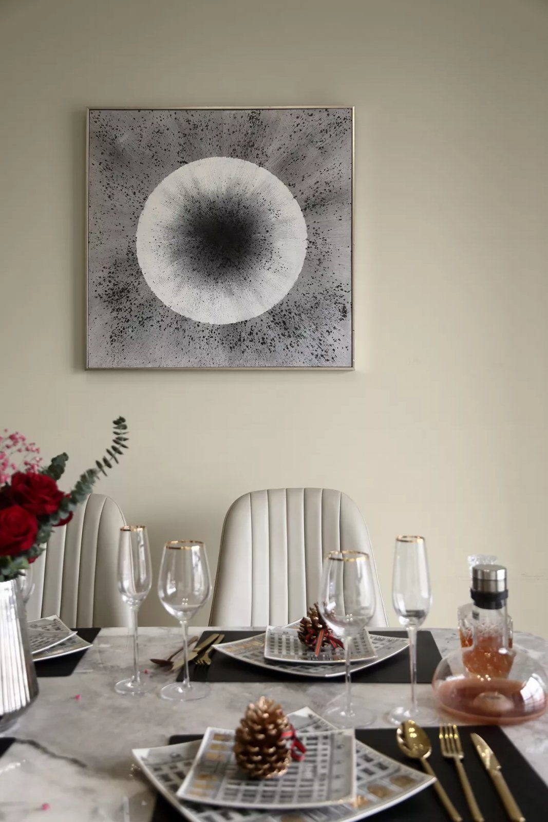 現(xiàn)代簡(jiǎn)約風(fēng)格家裝設(shè)計(jì)室內(nèi)裝修效果圖-餐廳餐桌 現(xiàn)代簡(jiǎn)約風(fēng)格家裝設(shè)計(jì)室內(nèi)裝修效果圖-餐廳餐桌