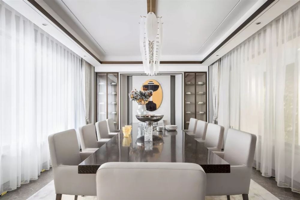 佛山市保利清能和府輕奢風(fēng)格別墅裝修案例