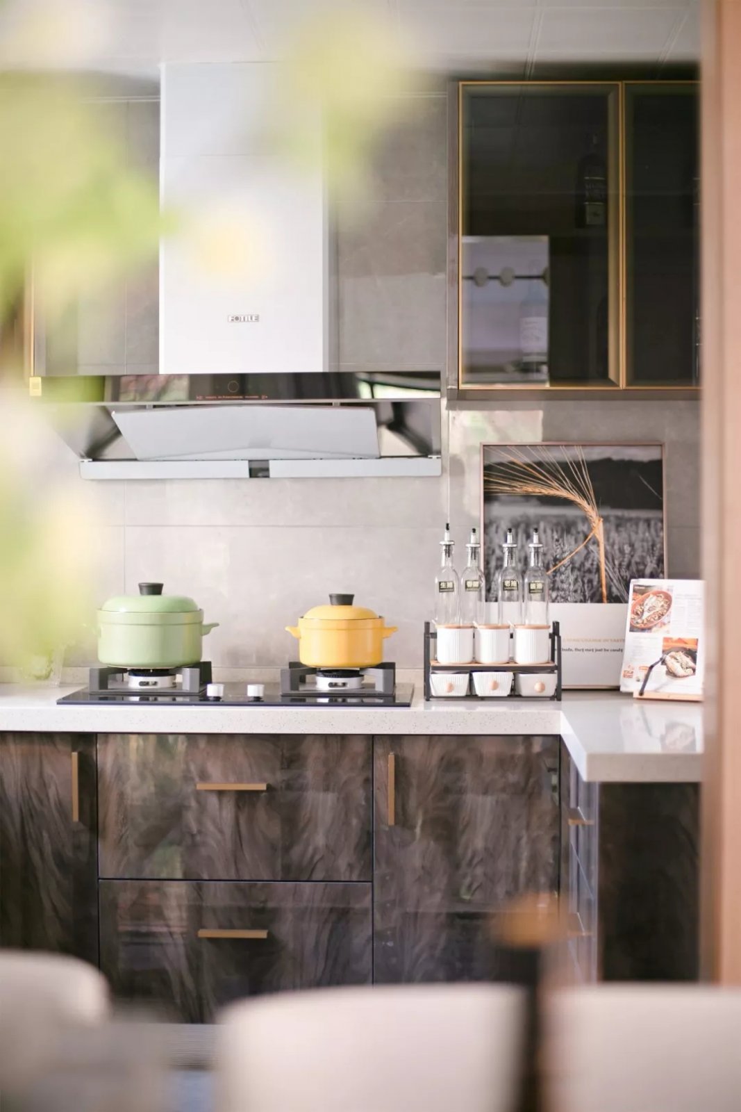 新中式風(fēng)格室內(nèi)家裝案例效果圖-廚房 新中式風(fēng)格室內(nèi)家裝案例效果圖-廚房