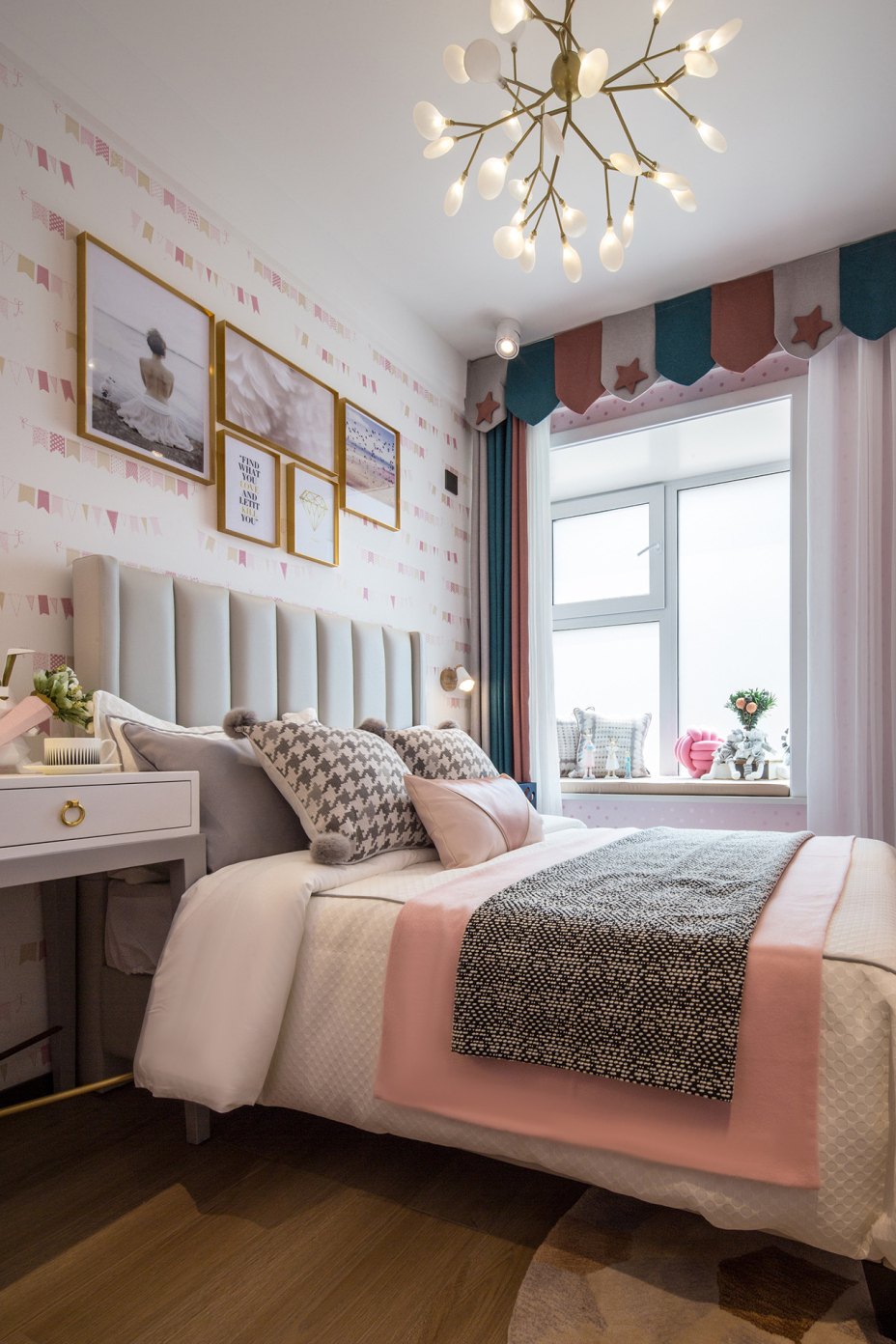 現(xiàn)代輕奢風(fēng)格室內(nèi)家裝案例效果圖-兒童房 現(xiàn)代輕奢風(fēng)格室內(nèi)家裝案例效果圖-兒童房