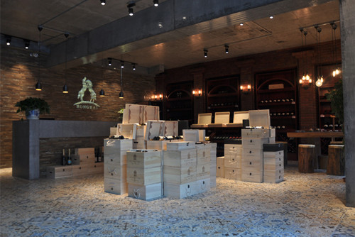 ?？谑续P凰白龍新城現(xiàn)代簡約風(fēng)格復(fù)式裝修案例